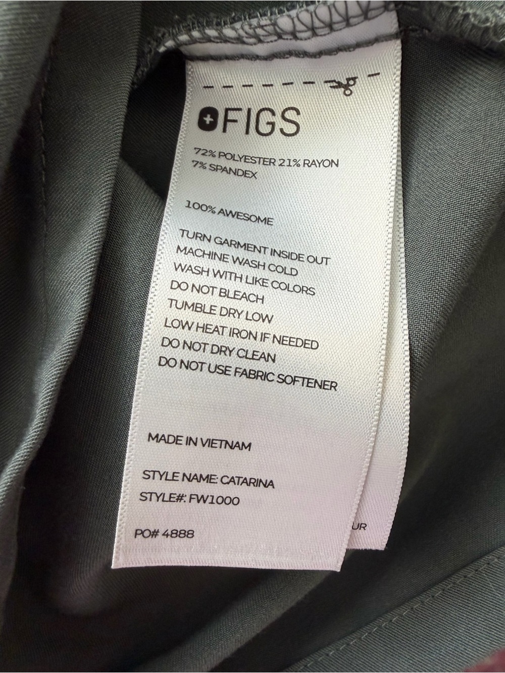 Figs Women's Bonsai Catarina Scrub Top in Bonsai - Picture 4 of 4